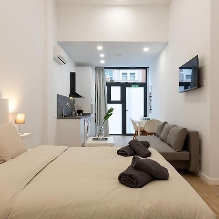 Nuevo Loft En Playa Y Cerca Del Centro, Ac Y Wifi Apartman Valencia Kültér fotó