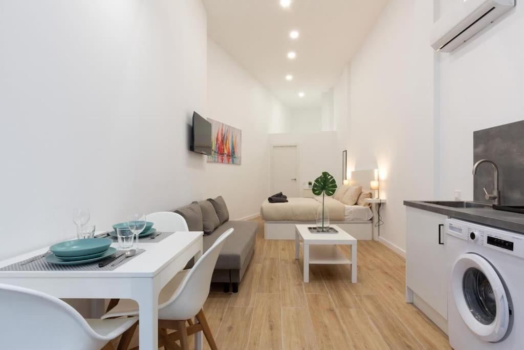 Nuevo Loft En Playa Y Cerca Del Centro, Ac Y Wifi Apartman Valencia Kültér fotó